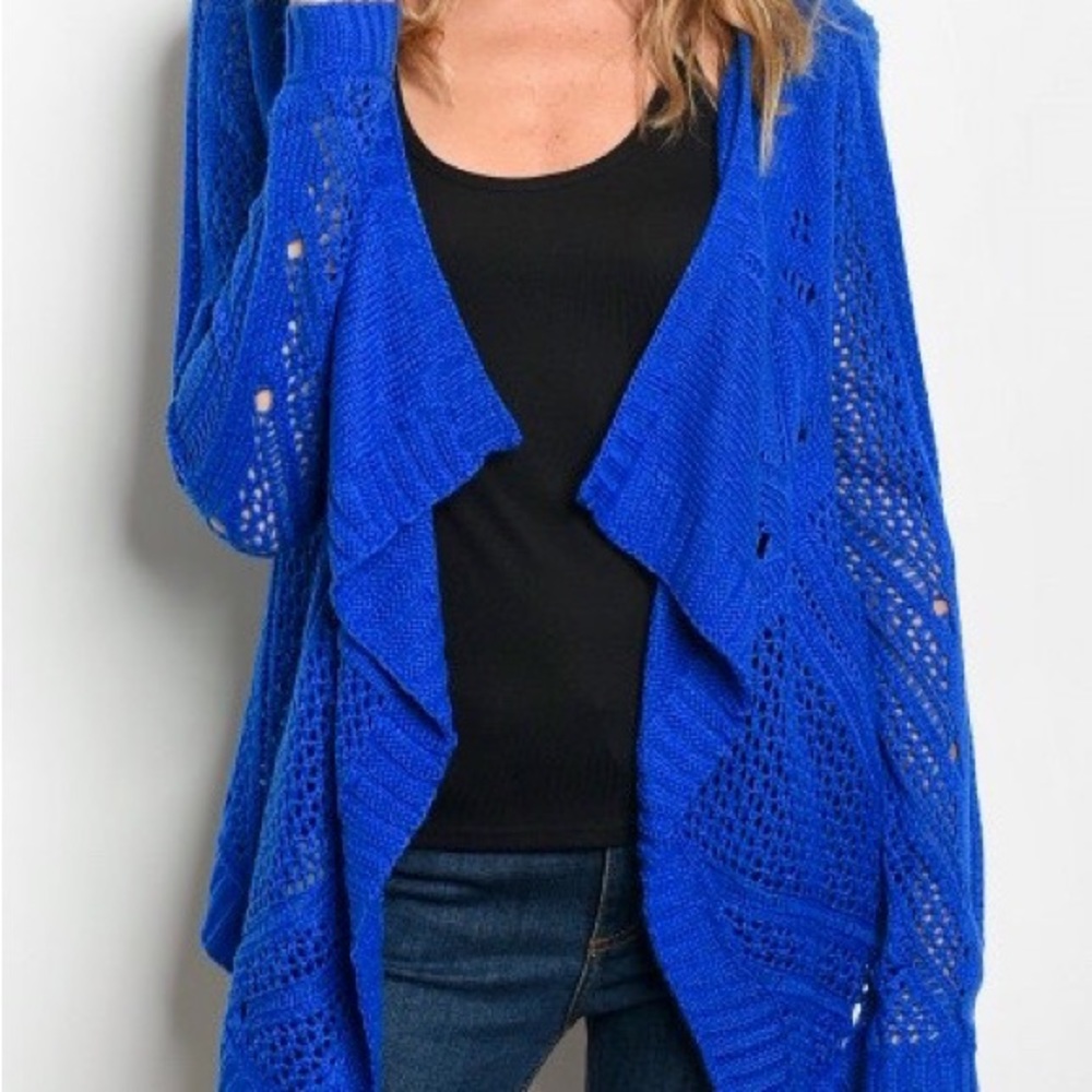 NWT Vivid royal blue light weight cardigan.